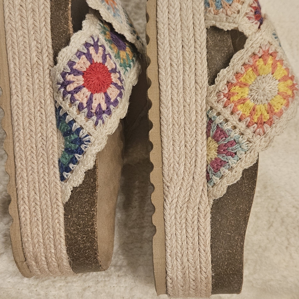 Colorful Crochet Granny Squares Women's Platform Sandals - Picture 4 of 6